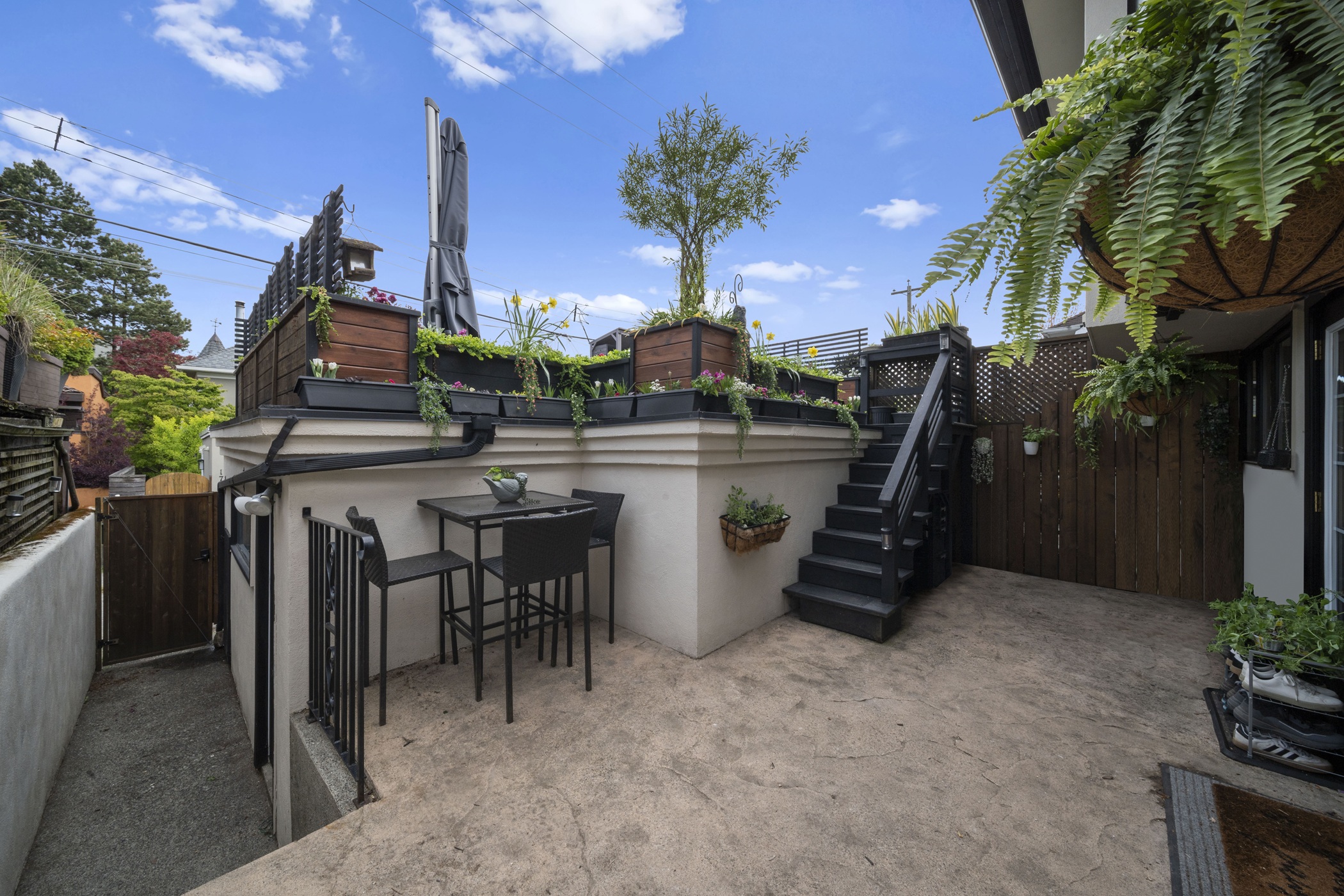 1727 W. 16th Avenue